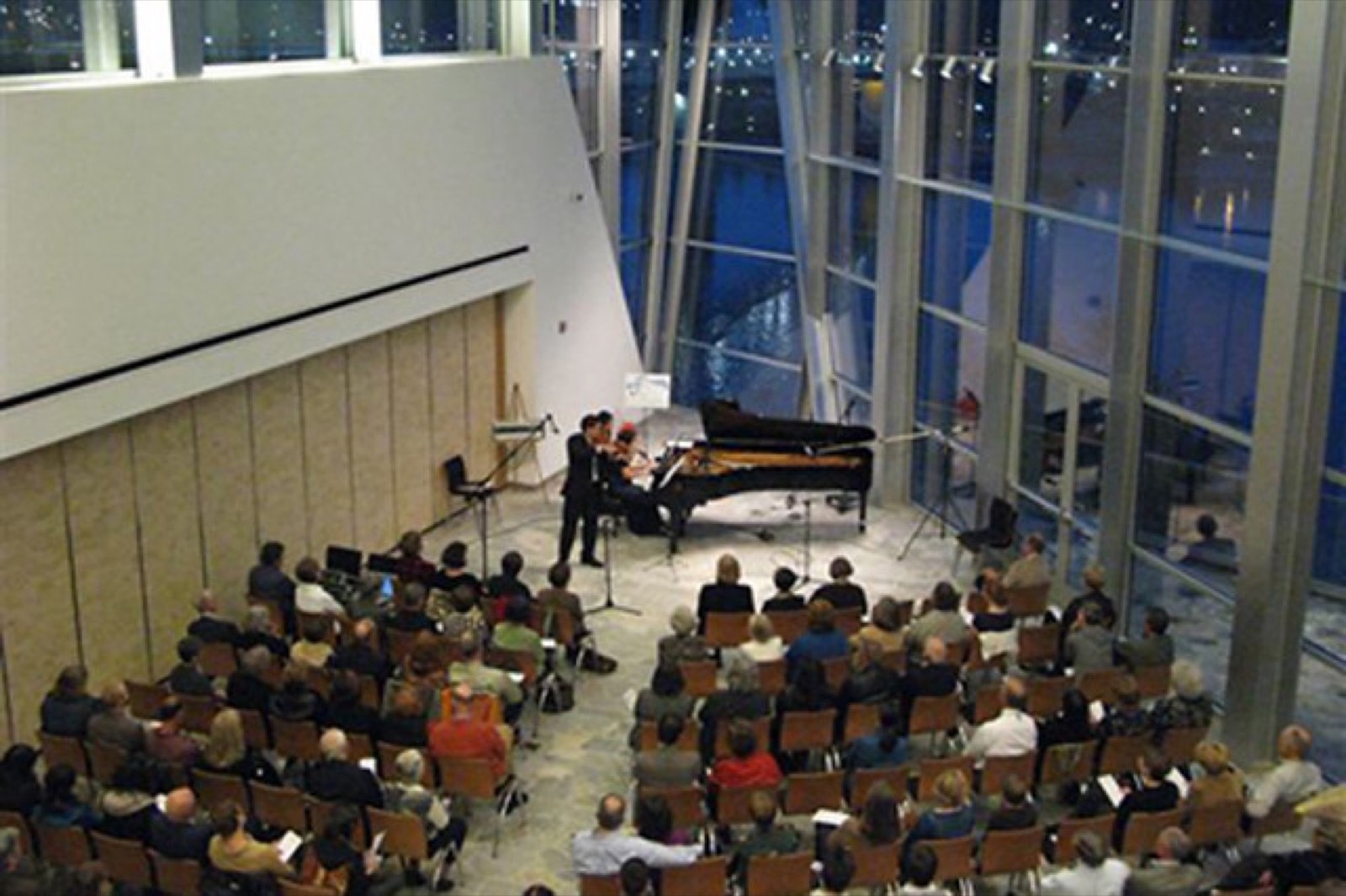 String Theory at the Hunter — Season I, photo 1