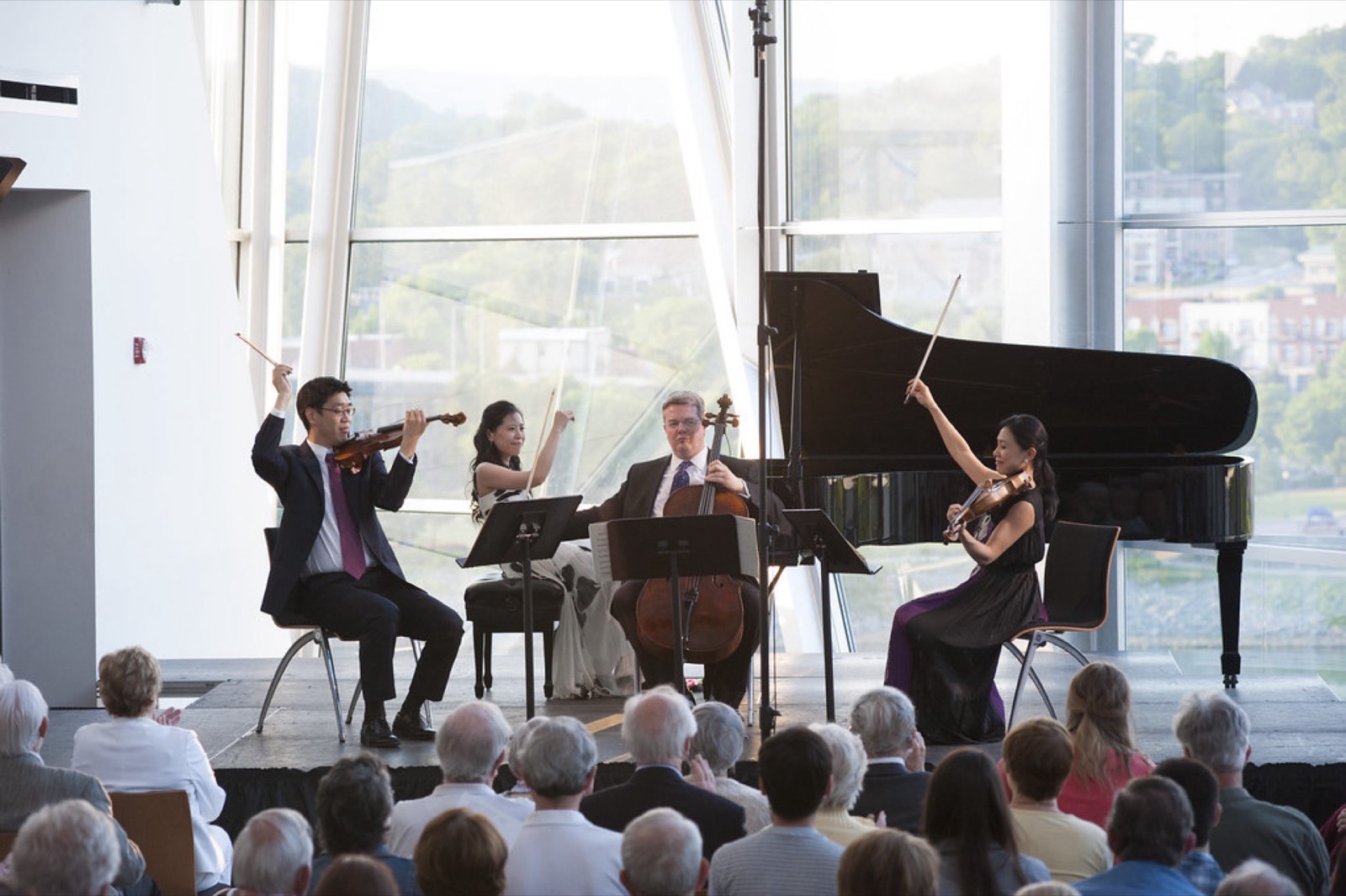 String Theory at the Hunter — Season VI, photo 10