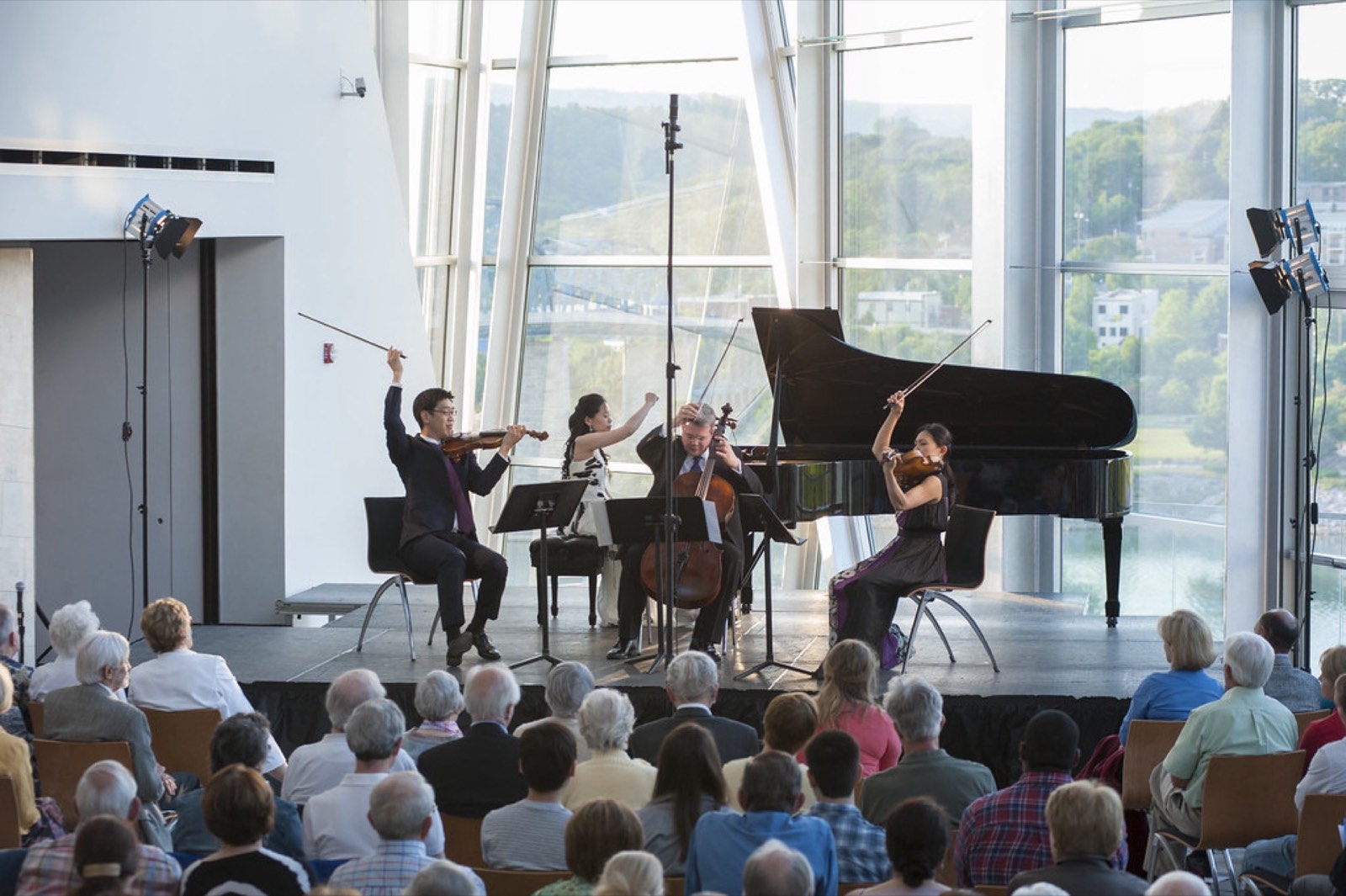 String Theory at the Hunter — Season VI, photo 14