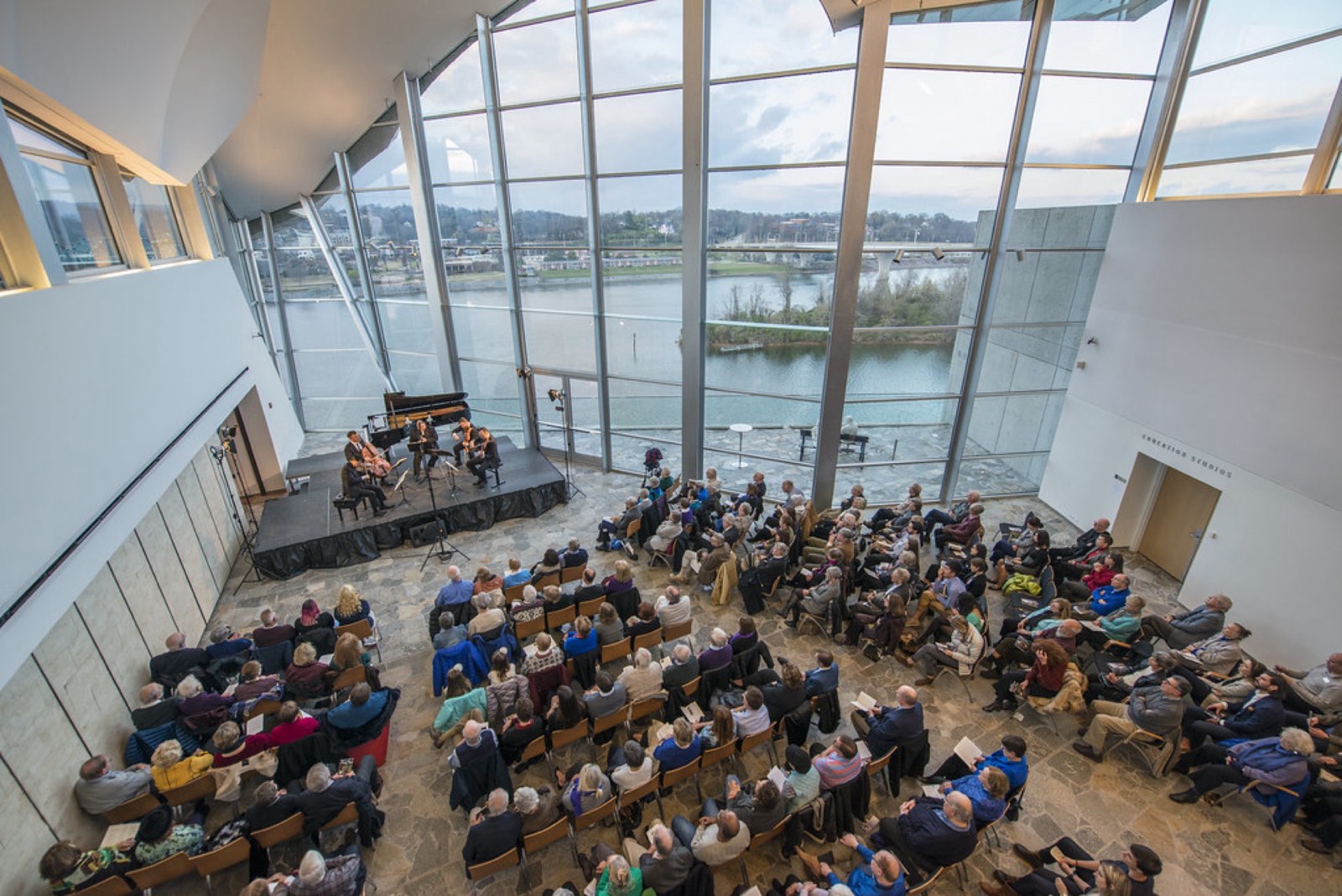String Theory at the Hunter — Season VIII, photo 32